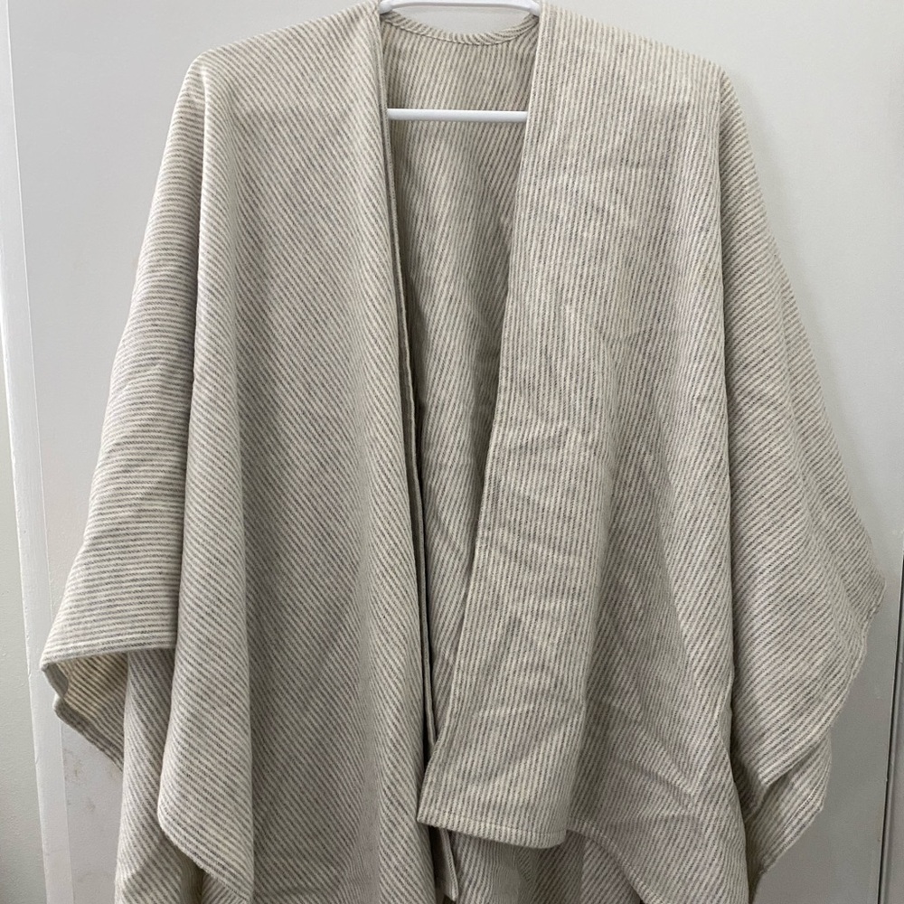 Merino Wool Shall